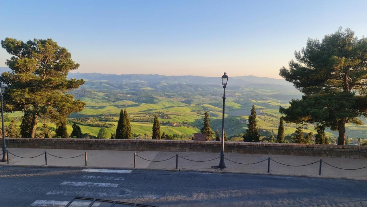 Podere Le Volpaie, Volterra, Tuscany Монтекатини-Валь-ди-Чечина Экстерьер фото